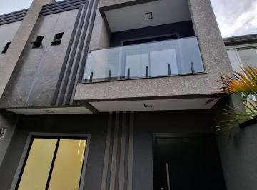 Casa · 145m² · 3 Quartos · 2 Vagas · Sobrado de Alto Padrão à Venda | Bairro Portão – Curitiba