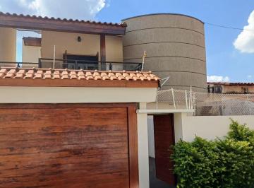 Casa · 318m² · 3 Quartos · 4 Vagas · Casa à venda em Vila Progresso, Sorocaba | 3 dorms, 318m²