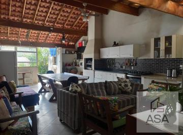 Casa · 205m² · 3 Quartos · 2 Vagas · Casa Sobrado à venda em Vila São Paulo (Botujuru) - Mogi das Cruzes