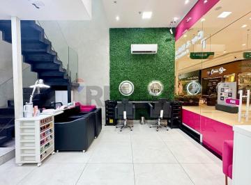 Comercial · 50m² · Negócio Consolidado à Venda | Salão de Beleza no Shopping Plaza Rio das Ostras