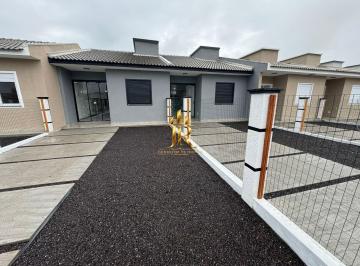 Casa · 2 Quartos · 2 Vagas · Geminado 2 dormitórios novo em Tramandaí