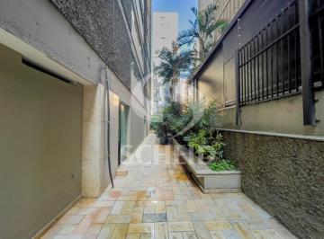 Casa · 180m² · 3 Quartos · 1 Vaga · Apartamento totalmente reformado na Rua Bela Cintra