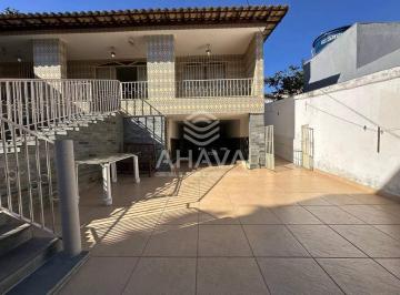 Terreno · 360m² · 3 Vagas · Excelente Oportunidade no Bairro Santa Mônica – Lote de 360 m² com 2 Moradias!