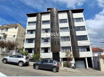 Apartamento · 202m² · 4 Quartos · Apartamento com quatro quartos, sendo duas suítes no Bairro São Sebastião, Barbacena, MG