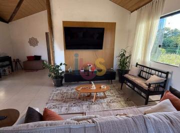 Casa · 100m² · 2 Quartos · 3 Vagas · Alugo Casa com 02 Quartos em Condominio com Portaria 24h