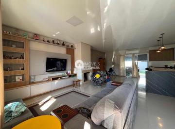 Casa · 142m² · 3 Quartos · 2 Vagas · Sobrado à venda no bairro Hípica - Porto Alegre/RS
