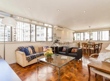 Apartamento · 165m² · 3 Quartos · 2 Vagas · Apartamento - Jardim Europa - 3 Dormitórios - 165m² - Próximo aos Clubes Pinheiros, Hebraica e do Sh