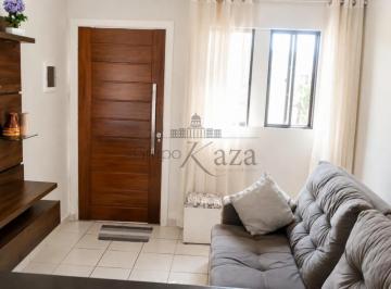 Casa · 120m² · 2 Quartos · 2 Vagas · Casa em Condomínio - Jardim Paraíso - Bosque das Aroeiras - 2 Dormitórios - 78m².
