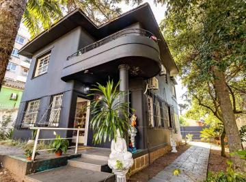 Comercial · 600m² · Comercial para aluguel - em Petrópolis