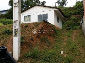 Casa · 42m² · 2 Quartos · Imóvel 2 dormitórios em Brusque