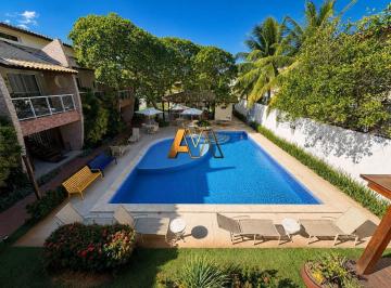Apartamento · 67m² · 2 Quartos · 1 Vaga · Village porteira fechada a 50m da praia em Itacimirim