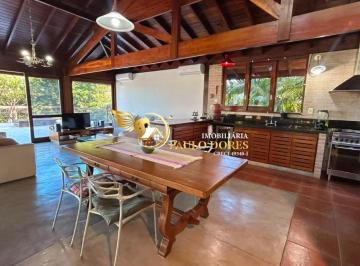 Imagem do Imóvel · Bem-vindo a uma casa que une arquitetura, privacidade e natureza no condomínio mais procurado de Uba