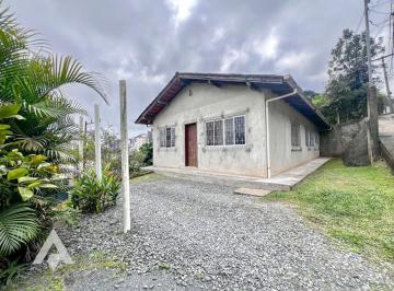 Casa · 133m² · 4 Quartos · 1 Vaga · Casa ampla de 113,50m² com 4 dormitórios, sendo 1 suíte à venda por R$ 580.000,00 - Centro - Blumena