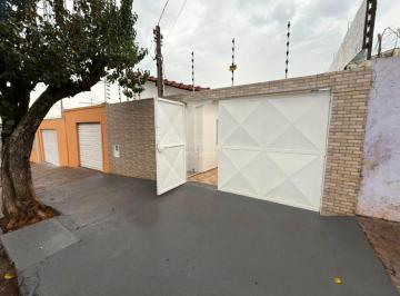 Casa · 1 Quarto · 2 Vagas · Casa Padrao para Alugar no Jardim Tamoio, Araraquara