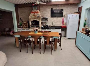 Casa · 186m² · 3 Quartos · 3 Vagas · SOBRADO B. MAUÁ/SCS - COM 03 DORMITÓRIOS, SENDO 01 SUÍTE - 02 VAGAS - ESPAÇO GOURMET