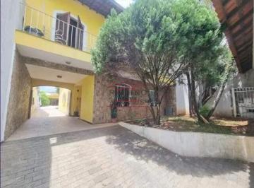 Casa · 500m² · 4 Quartos · 8 Vagas · SOBRADO VILA PIRES/SA - 500M² AT, 04 DORMS (01 SUÍTE MÁSTER) - PISCINA - ÁREA GOURMET - 08 VAGAS
