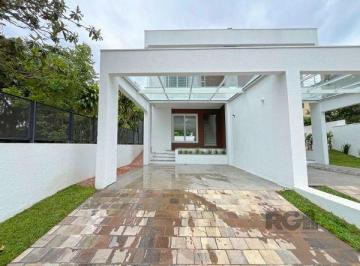 .jpg+2025-03-04 · Casa em Porto Alegre, no bairro Vila Conceição, com 3 dormitório(s), à venda.