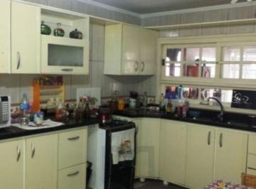 .jpg+2025-03-05 · Casa para Venda - 385m², 5 dormitórios, sendo 2 suites, 3 vagas - Guarujá