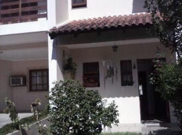 .jpg+2025-03-05 · Casa Condominio para Venda - 239.71m², 3 dormitórios, sendo 1 suites, 2 vagas -
