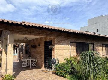 Casa · 560m² · 4 Quartos · 2 Vagas · Casa Mobiliada Piscina Praia da Cal Torres RS
