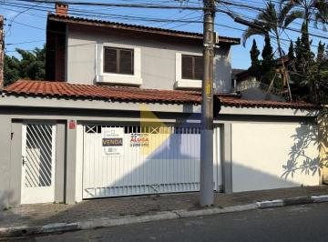 Casa · 290m² · 4 Quartos · 3 Vagas · Sobrado para venda e aluguel em Jardim Maia de 290.00m² com 4 Quartos, 1 Suite e 3 Garagens