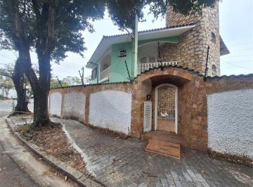 Casa · 302m² · 3 Quartos · 6 Vagas · Sobrado com 3 quartos à venda em Bosque da saúde - SP