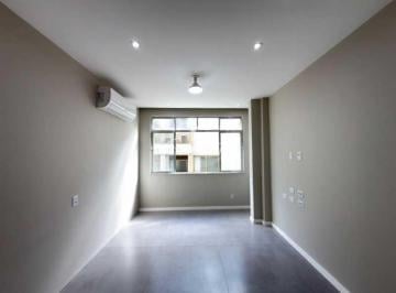 Apartamento · 32m² · Kitnet/Conjugado : / Residencial / Flamengo