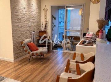 Apartamento · 70m² · 2 Quartos · Apartamento com 2 quartos e 1 suíte no Bairro Olímpico.