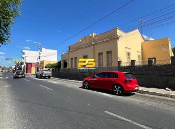 Terreno · 1620m² · Área de Esquina com Casa e Pontos Comerciais à Venda no Centro de Patos – PB