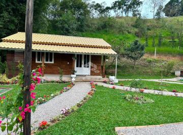 Casa · 56m² · 2 Quartos · Casa com 2 quartos/dormitórios no bairro Fazendinha, em Biguaçu - SC