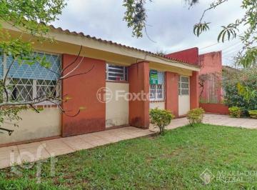 87c61e60 · Casa em Condomínio, 3 dormitórios, 104 m², em Teresópolis