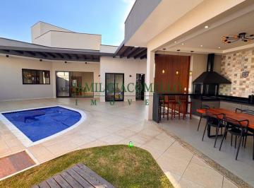 Casa de 3 quartos, Louveira · Casa Térrea em Condomínio, á venda, em Louveira - Residencial Via Castelli - 3 Suítes, 4 Vagas!