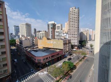 Apartamento de 2 quartos, São Paulo · Só para investidor! 2 quartos com terraço em andar alto! Barato!