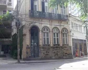 Casa · 600m² · 10 Quartos · Sobrado em Cosme Velho, Rio de Janeiro/RJ de 600m² 10 quartos à venda por R$ 6.300.000,00