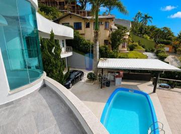 Casa · 400m² · 4 Quartos · 2 Vagas · Casa em Cabeçudas, Itajaí/SC de 400m² 4 quartos à venda por R$ 6.500.000,00