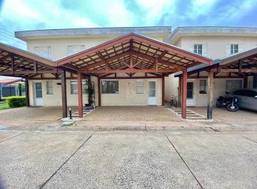 Casa · 3 Quartos · 2 Vagas · Casa em Parque São Jorge, Marília/SP de 0m² 3 quartos para locação R$ 2.000,00/mes