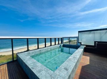 Apartamento · 540m² · 7 Quartos · 2 Vagas · Cobertura em Camboinhas, Niterói/RJ de 540m² 7 quartos para locação R$ 40.000,00/mes