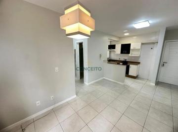 Apartamento · 70m² · 2 Quartos · 1 Vaga · Apartamento em Canto, Florianópolis/SC de 70m² 2 quartos para locação R$ 3.900,00/mes