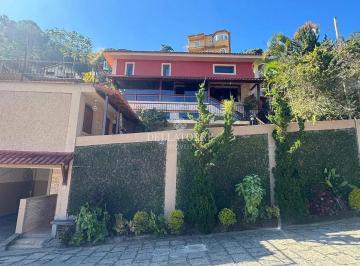 Casa · 204m² · 3 Quartos · 1 Vaga · Casa em Pimenteiras, Teresópolis/RJ de 204m² 3 quartos para locação R$ 7.300,00/mes