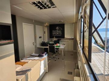 Comercial · 27m² · Sala em Estreito, Florianópolis/SC de 27m² à venda por R$ 218.000,00