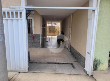 Casa · 119m² · 2 Quartos · 2 Vagas · Casa em Barro Vermelho, São Gonçalo/RJ de 119m² 2 quartos à venda por R$ 370.000,00