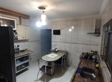 Casa · 125m² · 21 Quartos · 2 Vagas · Casa em Parque Santos Dumont, Guarulhos/SP de 125m² 21 quartos à venda por R$ 370.000,00