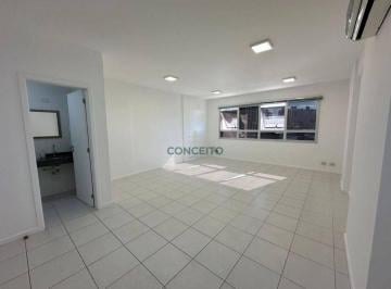 Comercial · 38m² · 1 Vaga · Sala em Estreito, Florianópolis/SC de 38m² à venda por R$ 350.000,00