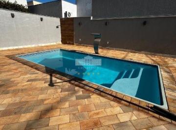 Casa · 238m² · 3 Quartos · 3 Vagas · Casa em Conjunto Habitacional Doutor Antônio Villela Silva, Araçatuba/SP de 238m² 3 quartos à venda