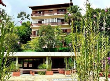 Casa · 554m² · 8 Quartos · 4 Vagas · Casa em Carlos Guinle, Teresópolis/RJ de 554m² 8 quartos à venda por R$ 1.325.000,00
