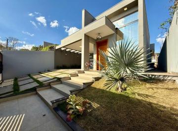 Casa · 135m² · 3 Quartos · Casa em Lundcea, Lagoa Santa/MG de 135m² 3 quartos à venda por R$ 1.200.000,00