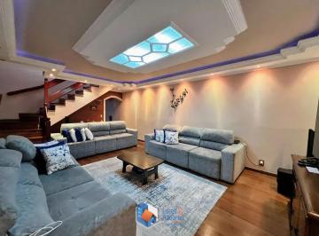 Casa · 276m² · 4 Quartos · 2 Vagas · Casa em Vila Barros, Guarulhos/SP de 276m² 4 quartos à venda por R$ 980.000,00