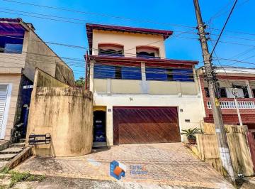 Casa · 285m² · 4 Quartos · 3 Vagas · Casa em Centro Alto, Ribeirão Pires/SP de 285m² 4 quartos à venda por R$ 850.000,00