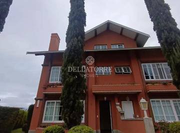 Casa · 147m² · 3 Quartos · 2 Vagas · Casa em Agriões, Teresópolis/RJ de 147m² 3 quartos à venda por R$ 1.280.000,00