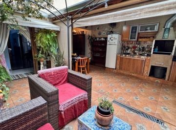 Casa · 110m² · 4 Quartos · 2 Vagas · Casa em Jardim Passárgada I, Cotia/SP de 110m² 4 quartos à venda por R$ 860.000,00